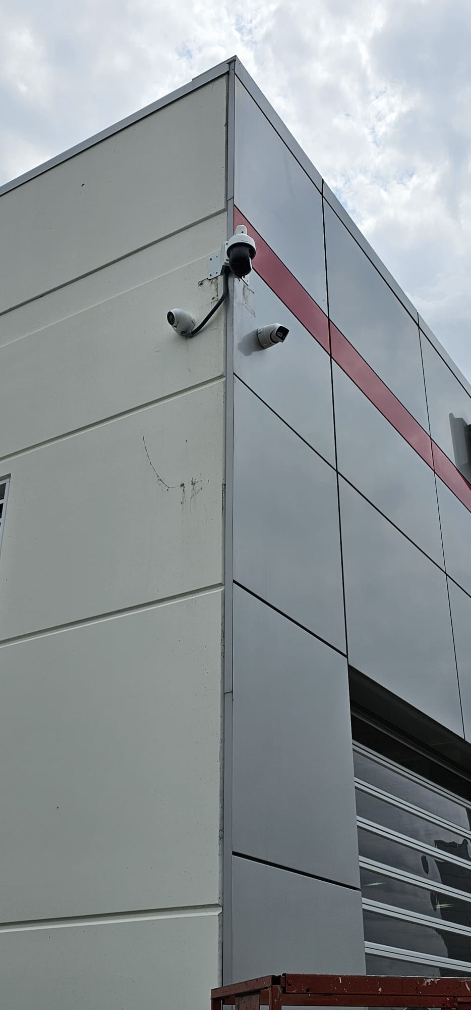 PHOTO-2025-11-21-11-38-44